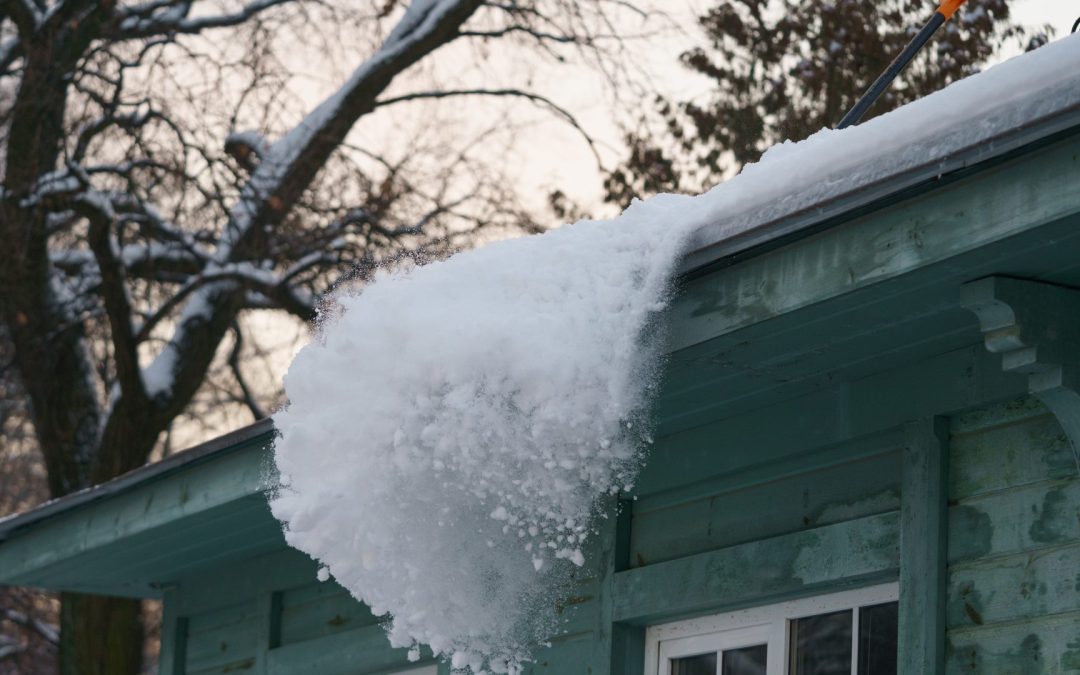 How Lake Erie Wind and Ice Storms Damage Your Roof